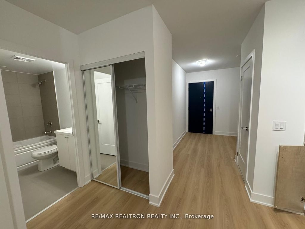 Photo of 2545 Simcoe Street #338, Oshawa, ON L1L 0W3 (MLS # E13078924)