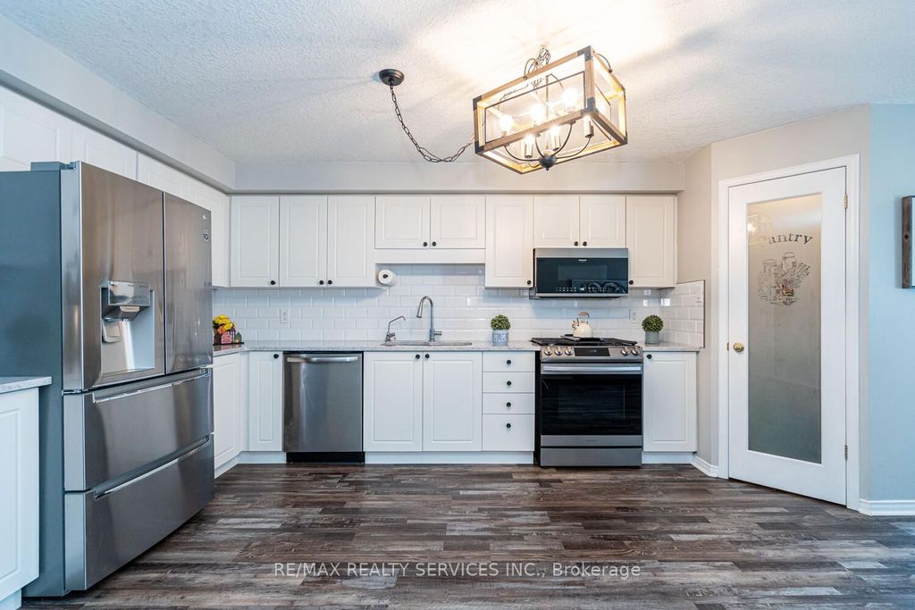 Photo of 73 Montgomery Boulevard, Orangeville, ON L9W 5H6 (MLS # W12651872)