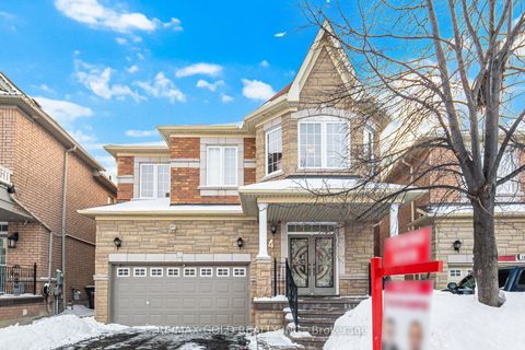 14 Ledgerock Road Brampton ON L6P 2L7