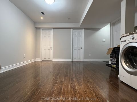 79 Marydale Crescent BSMT Markham ON L3S 3A9
