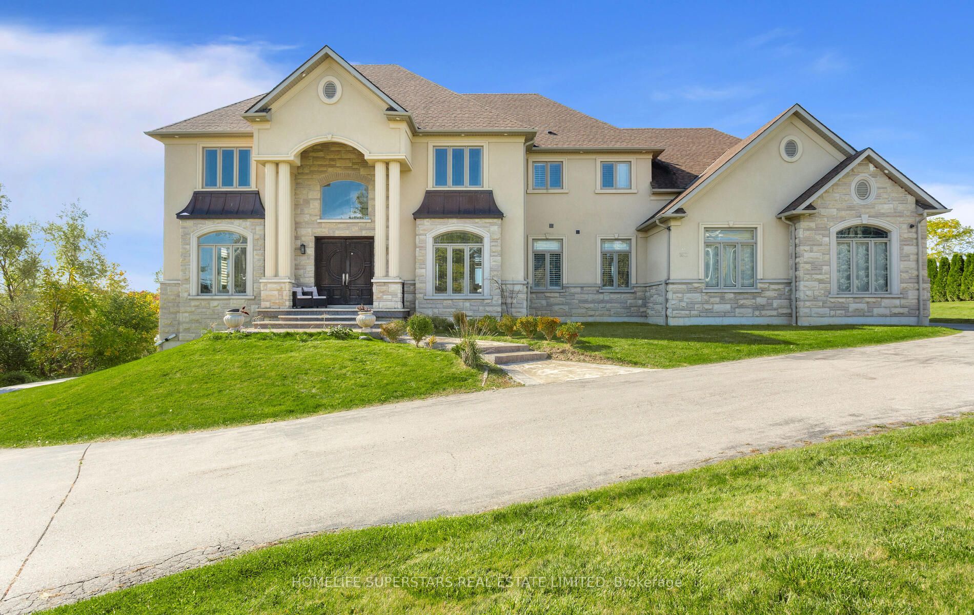 162 Confederation Street