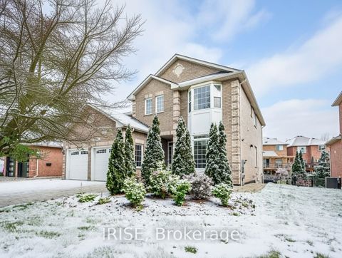 201 Sunset Beach Road Richmond Hill ON L4E 3H3