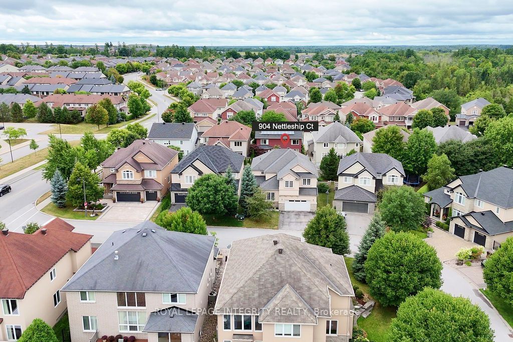 Photo of 904 Nettleship Court, Kanata, ON K2T 0E9 (MLS # X12655402)