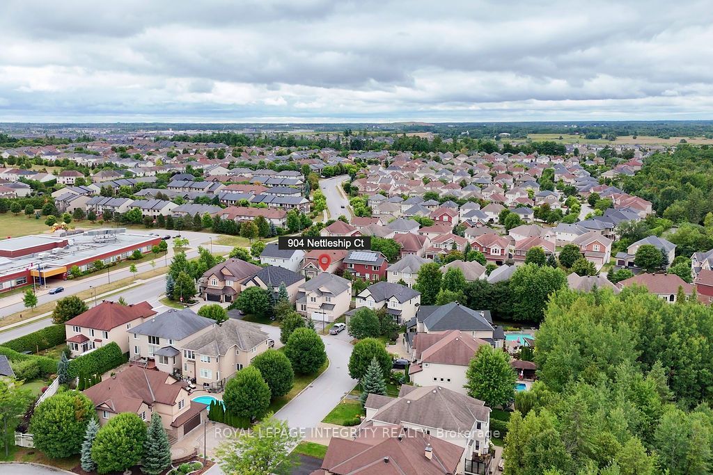 Photo of 904 Nettleship Court, Kanata, ON K2T 0E9 (MLS # X12655402)