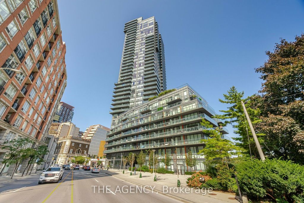 Photo of 825 Church Street #105, Toronto, ON M4W 3Z4 (MLS # C13043172)