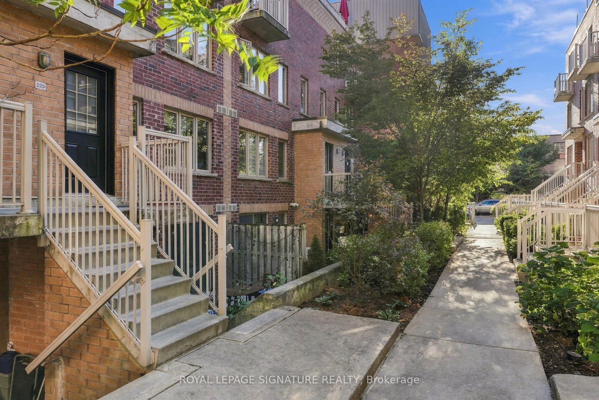 11 Ruttan Street 225