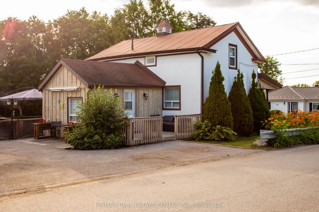 Photo of 5 East John Street N, Innisfil, ON L0L 1L0 (MLS # N12961848)