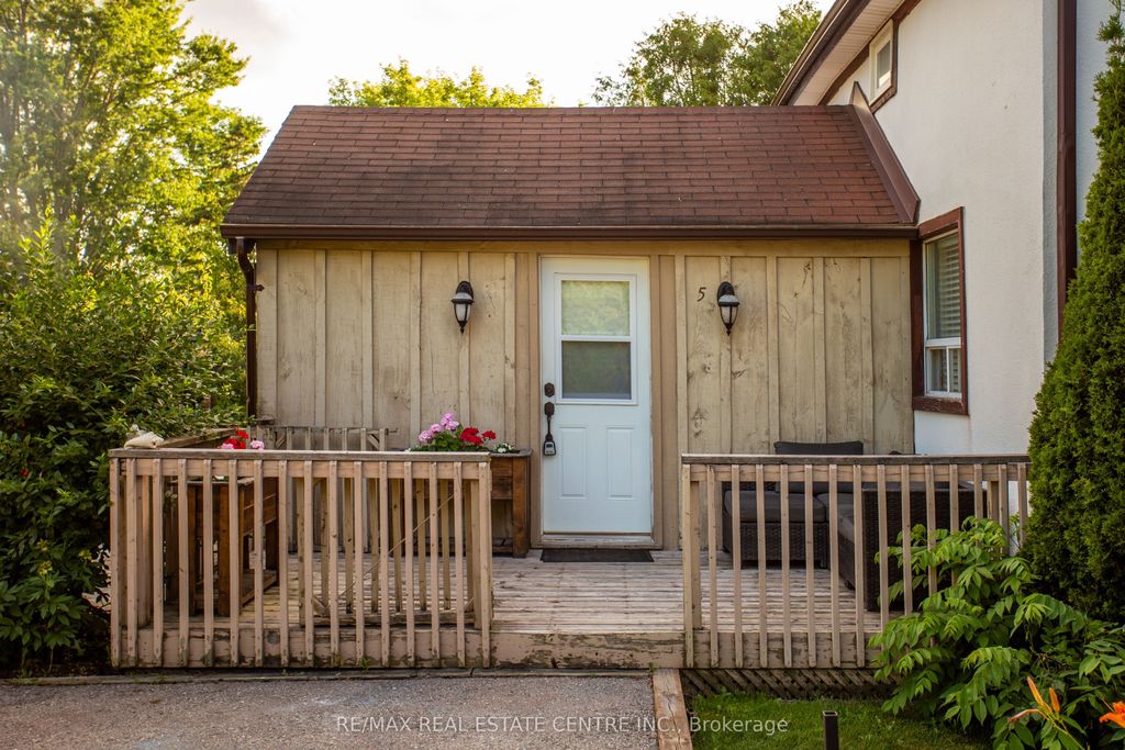 Photo of 5 East John Street N, Innisfil, ON L0L 1L0 (MLS # N12961848)