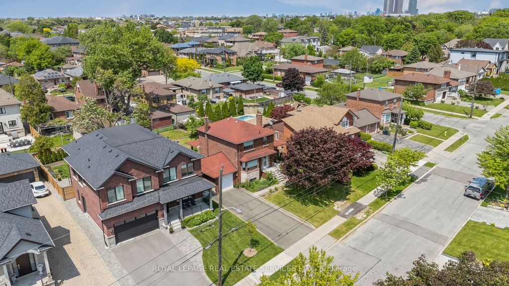 Photo of 28 Cornelius Parkway, Toronto, ON M6L 2K3 (MLS # W12368358)