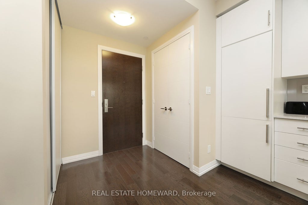 Photo of 460 Adelaide Street E #609, Toronto, ON M5A 0E7 (MLS # C13737558)
