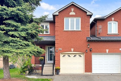 Photo of 44 Tumbleweed Court, Vaughan, ON L4L 8Y6 (MLS # N12472837)
