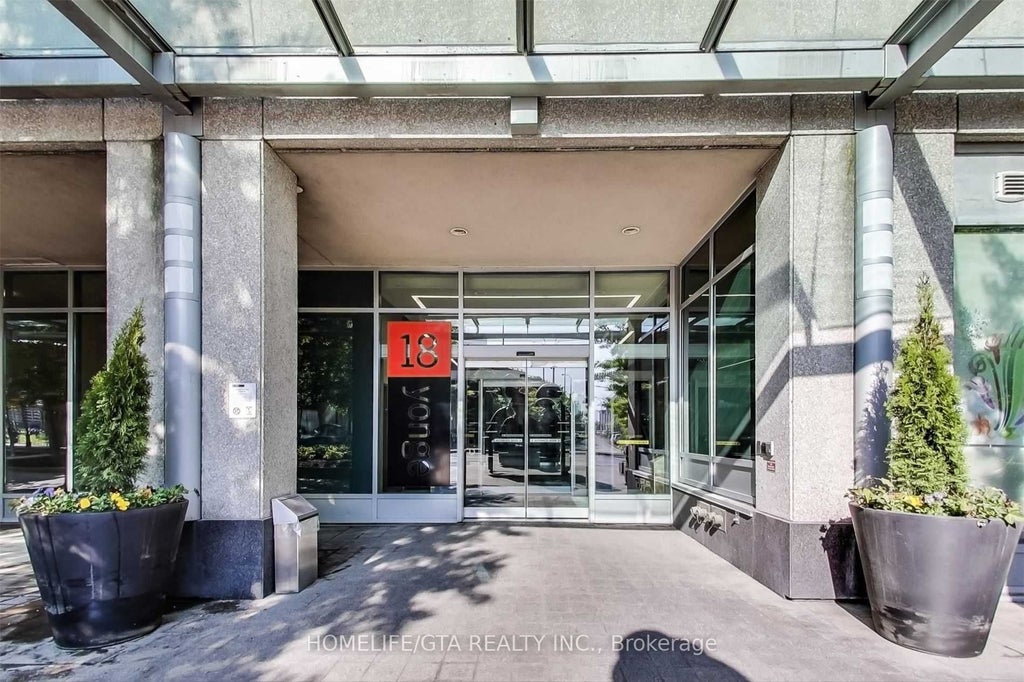 Photo of 18 Yonge Street #1114, Toronto, ON M5E 1Z8 (MLS # C13616340)