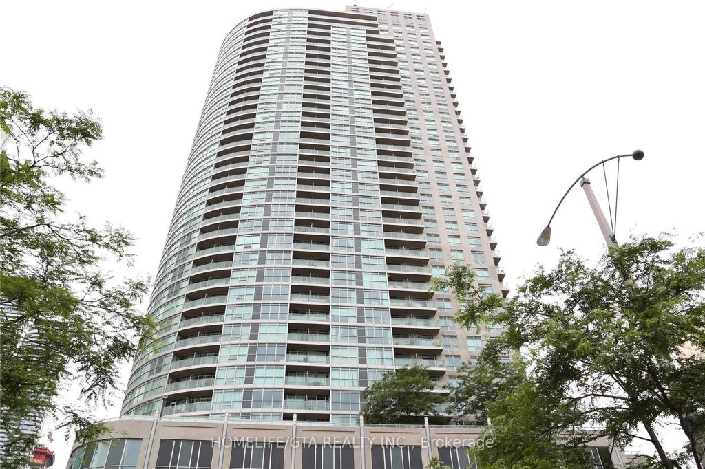 Photo of 18 Yonge Street #1114, Toronto, ON M5E 1Z8 (MLS # C13616340)