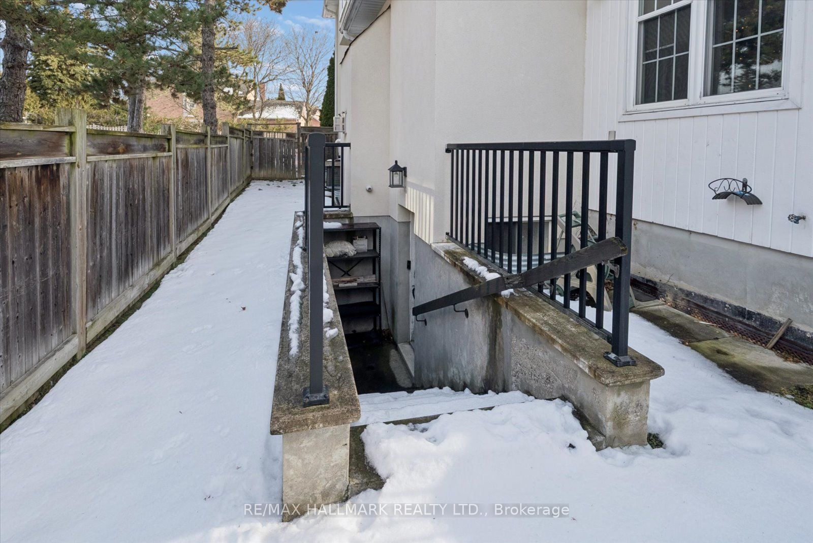 312 Main Unionville Street Basement