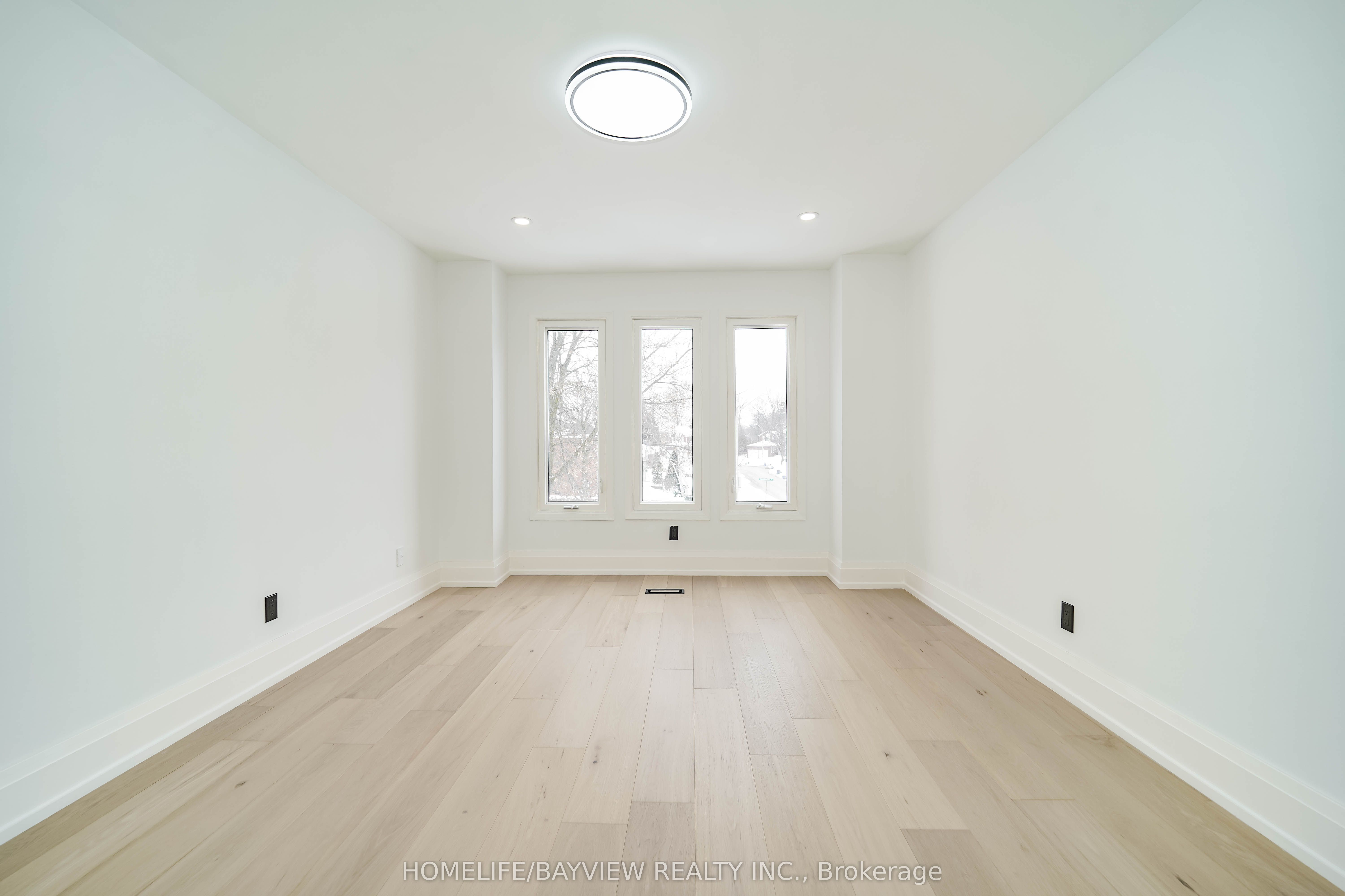 39 Shaftsbury Avenue