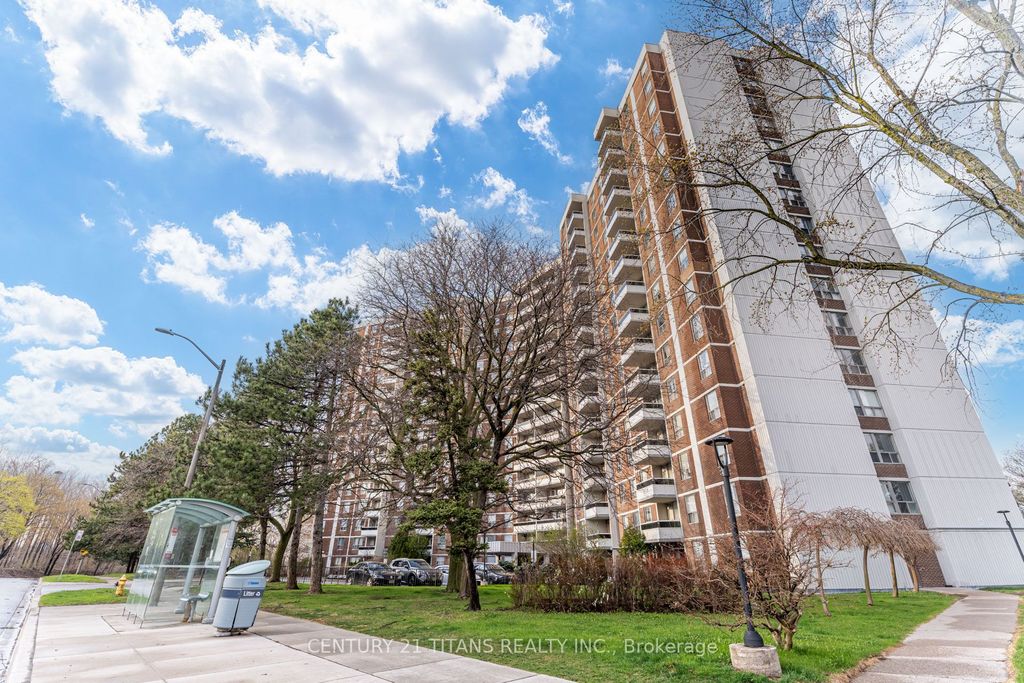 Photo of 5 Shady Golfway N/A #1510, Toronto, ON M3C 3A5 (MLS # C12437734)