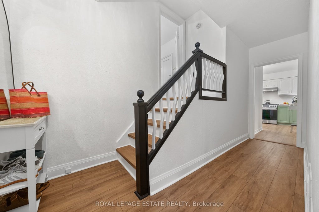 Photo of 1016 Kipling Avenue, Toronto, ON M9B 3L4 (MLS # W13186050)