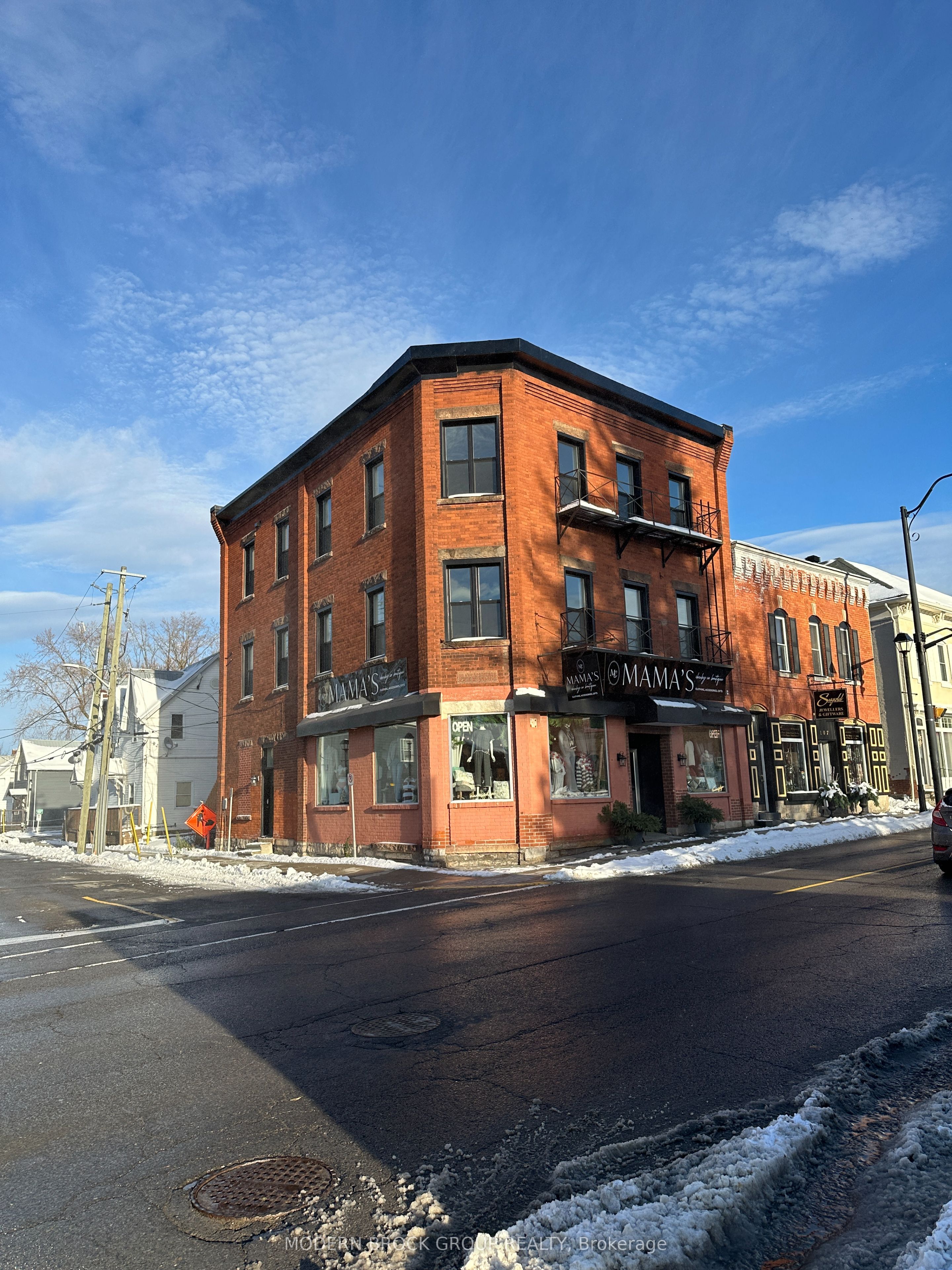 Photo 1 of 13 — 4 Water Street 5, North Grenville, ON K0G 1J0