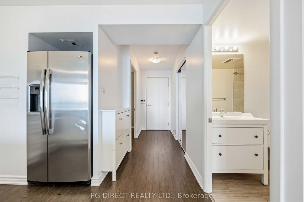 Photo of 323 Richmond Street E #807, Toronto, ON M5A 4R3 (MLS # C12926926)