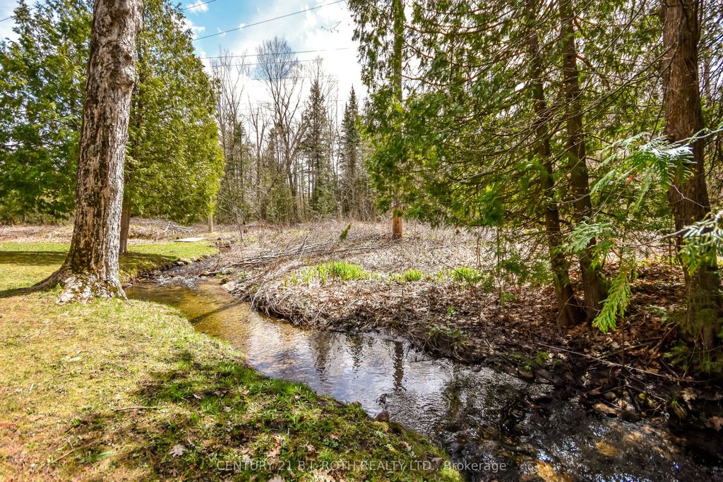 Photo of 49 Becketts Side Road, Tay, ON L0K 2C0 (MLS # S13079830)