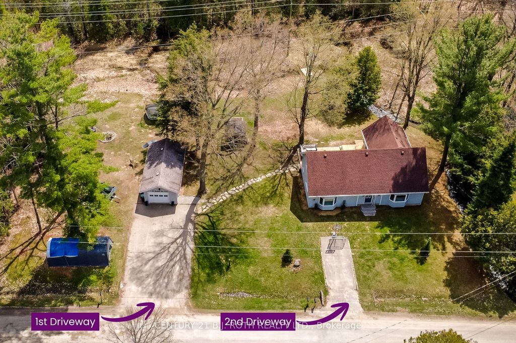 Photo of 49 Becketts Side Road, Tay, ON L0K 2C0 (MLS # S13079830)
