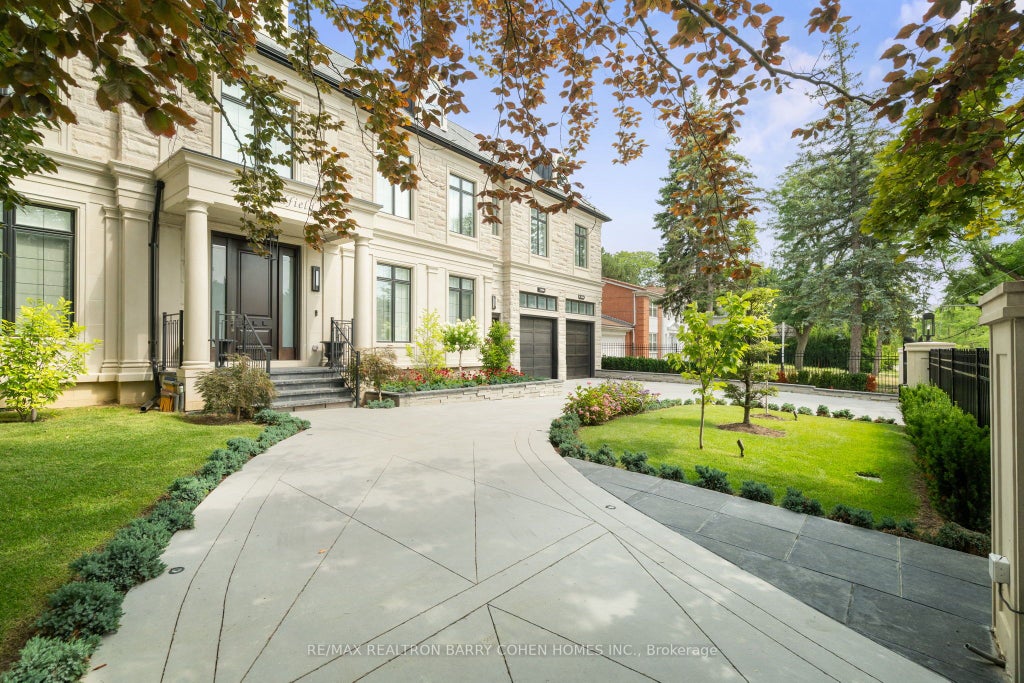 Photo of 23 Sandfield Road, Toronto, ON M3B 2B5 (MLS # C13753488)
