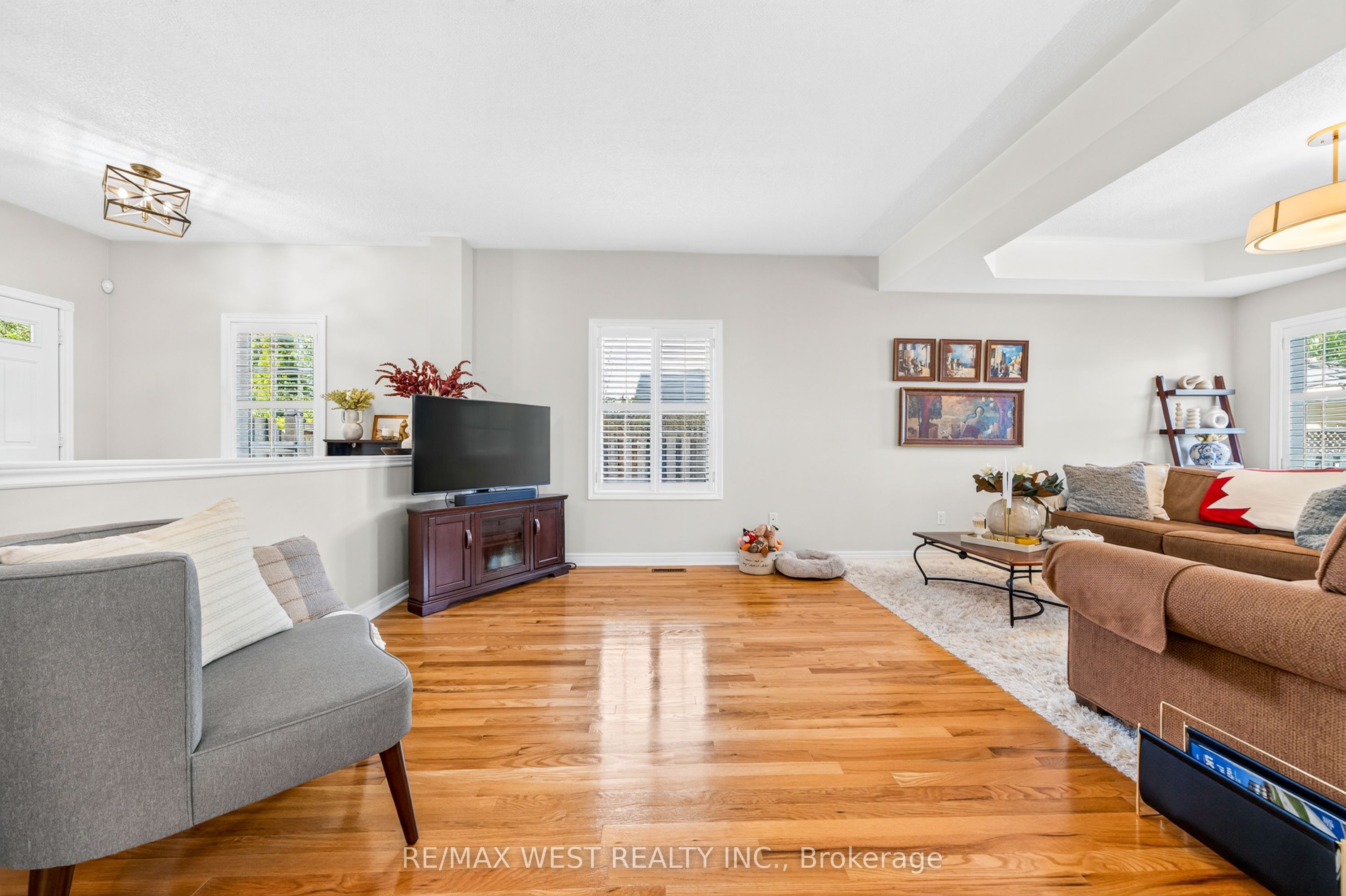40 Sequoia Road