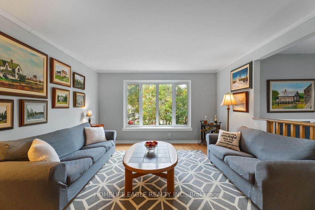 Photo of 14 Lee Avenue, Bradford West Gwillimbury, ON L3Z 1A9 (MLS # N12731088)