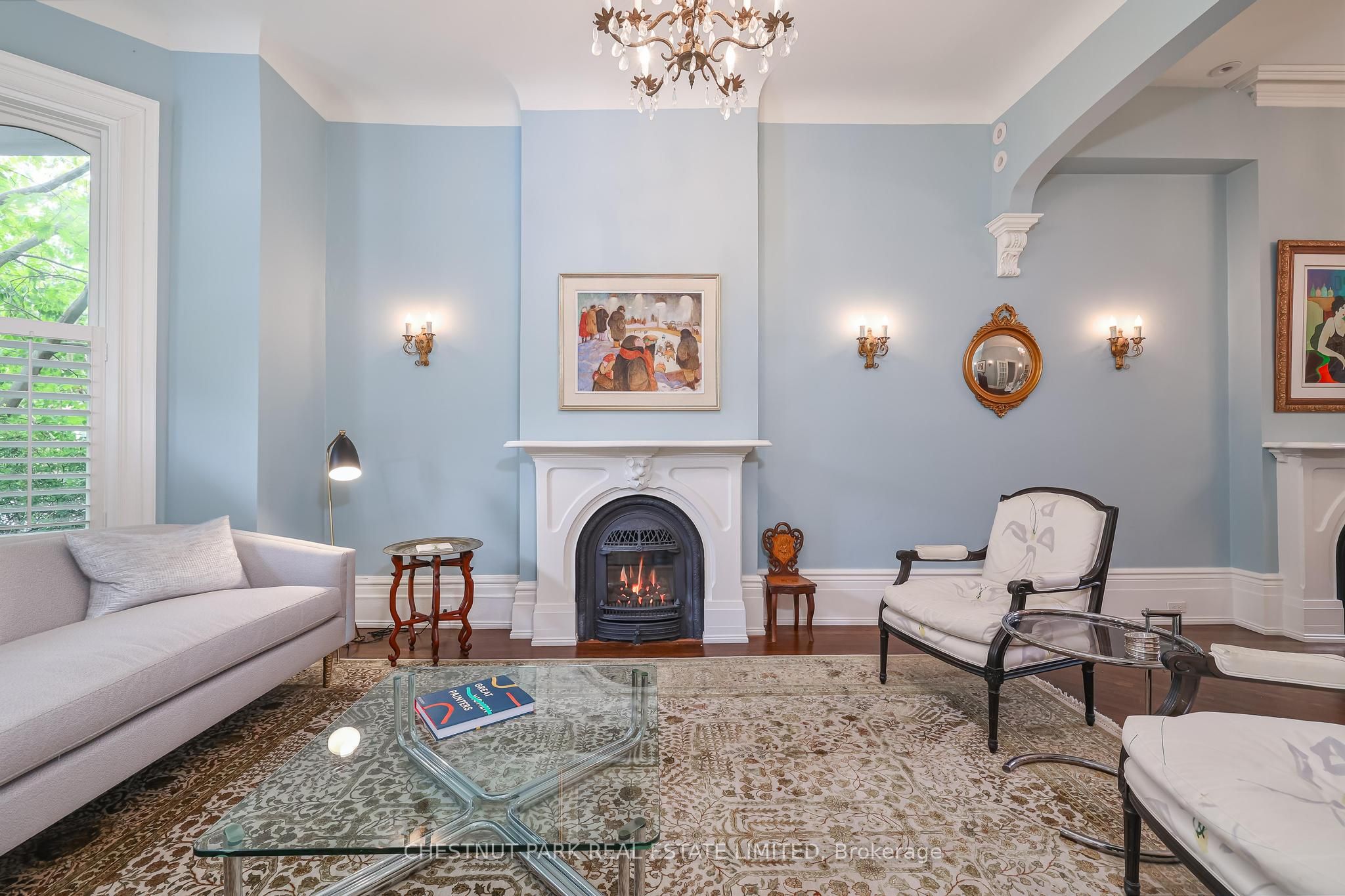 82 Bellevue Avenue