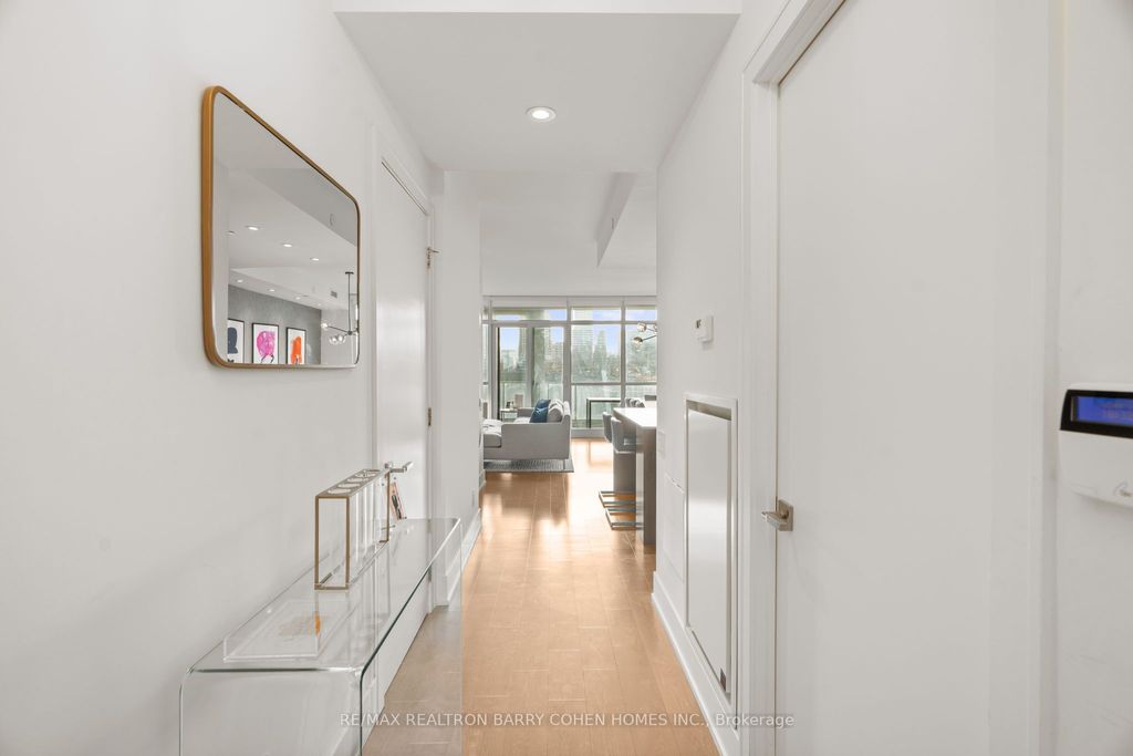 Photo of 170 Avenue Road #401, Toronto, ON M5R 0A4 (MLS # C12813228)
