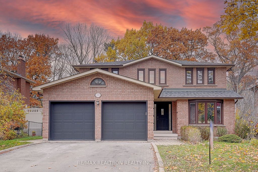 Photo of 3393 Swallowdale Court, Mississauga, ON L5L 3P2 (MLS # W12526424)