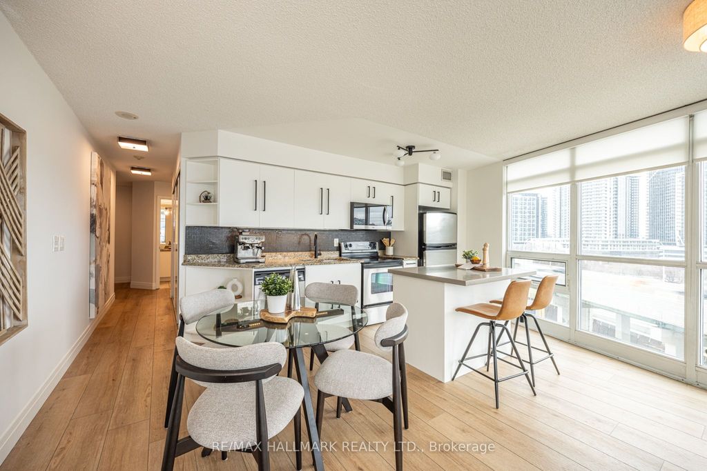 Photo of 231 Fort York Boulevard #1120, Toronto, ON M5V 1B2 (MLS # C12964232)