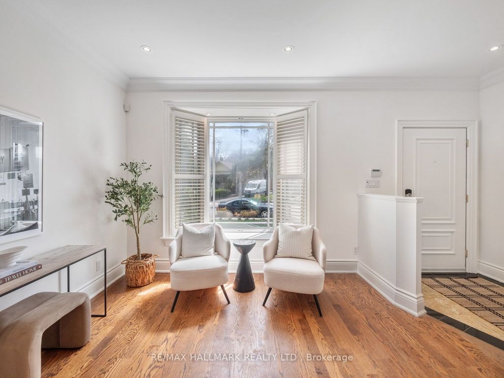 Photo of 122 Hopedale Avenue, Toronto, ON M4K 3M7 (MLS # E13032214)