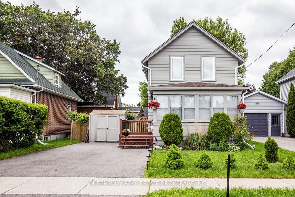 Photo of 340 French Street, Oshawa, ON L1G 5N7 (MLS # E13553494)