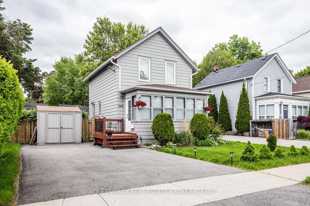 Photo of 340 French Street, Oshawa, ON L1G 5N7 (MLS # E13553494)