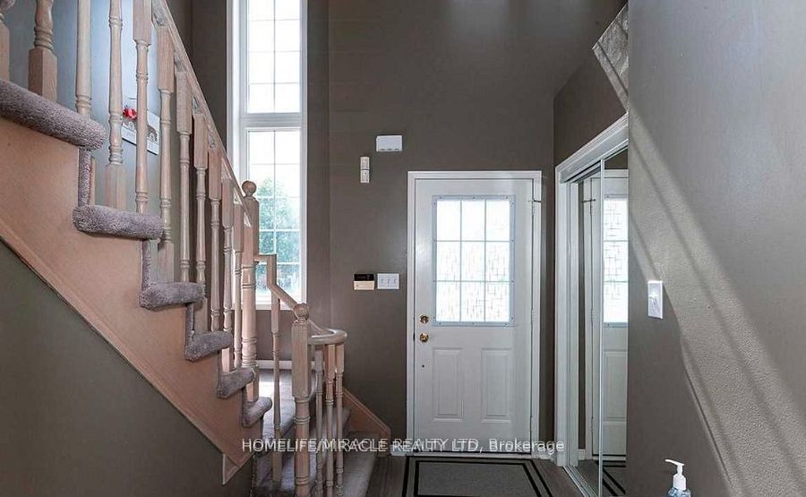 36 Bramcedar Crescent