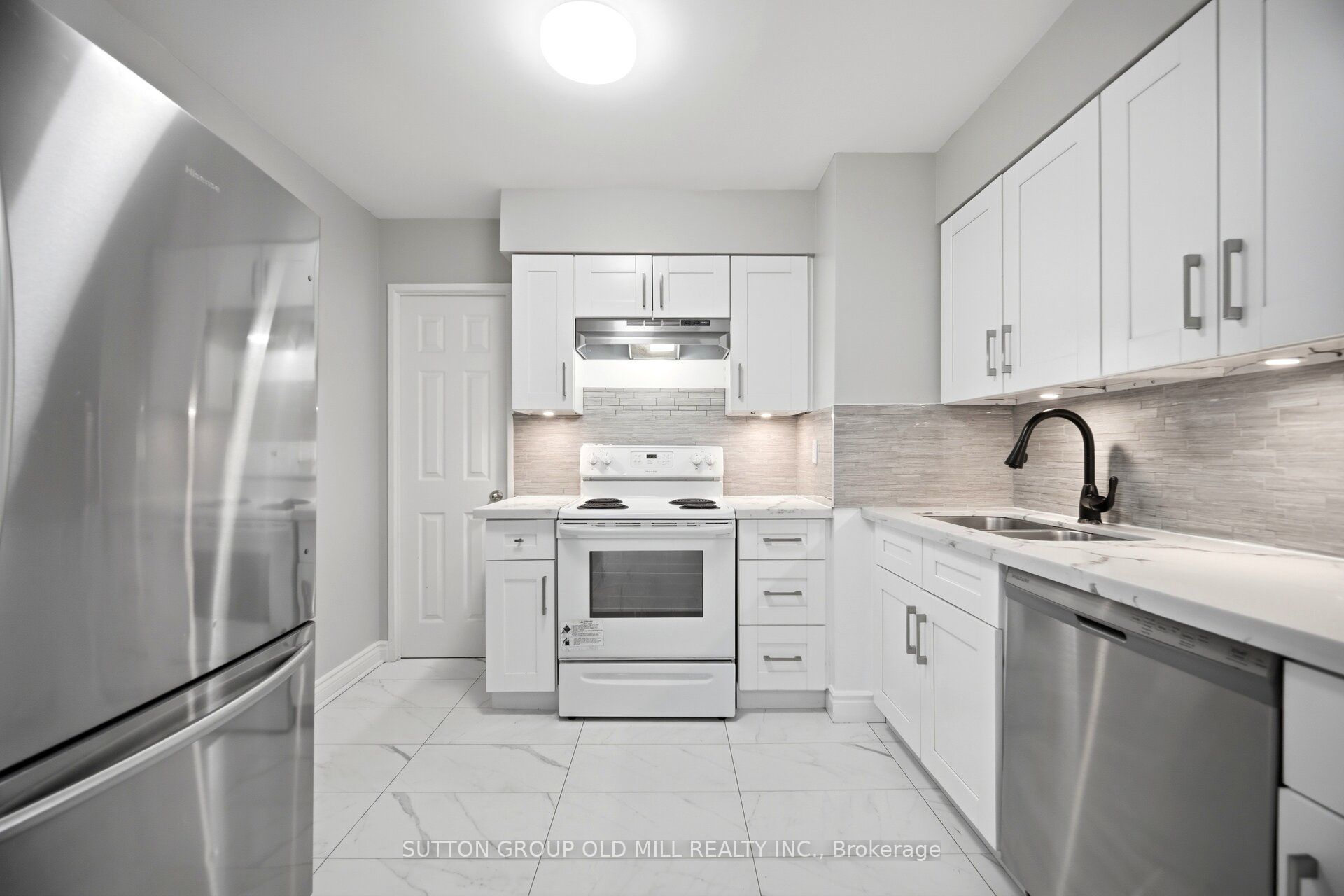 3605 Kariya Drive 1812