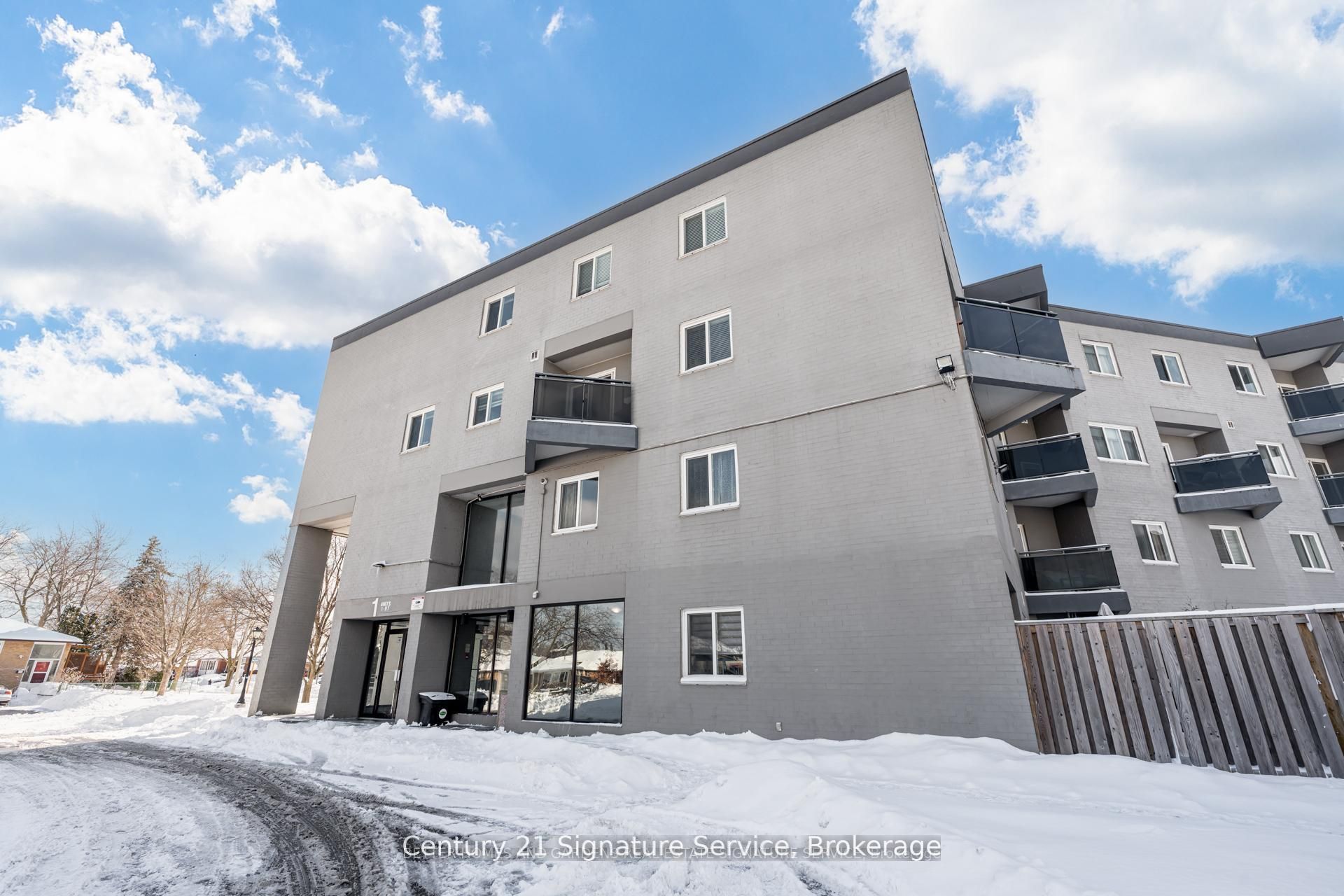 2001 Bonnymede Drive 15