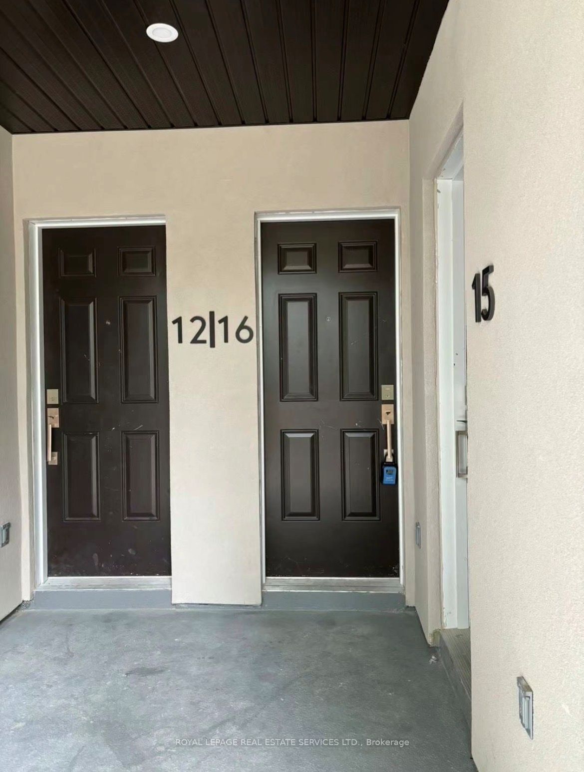 4025 Hickory Drive 16