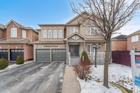 4 Runnymede Crescent Brampton ON L6R 0L3