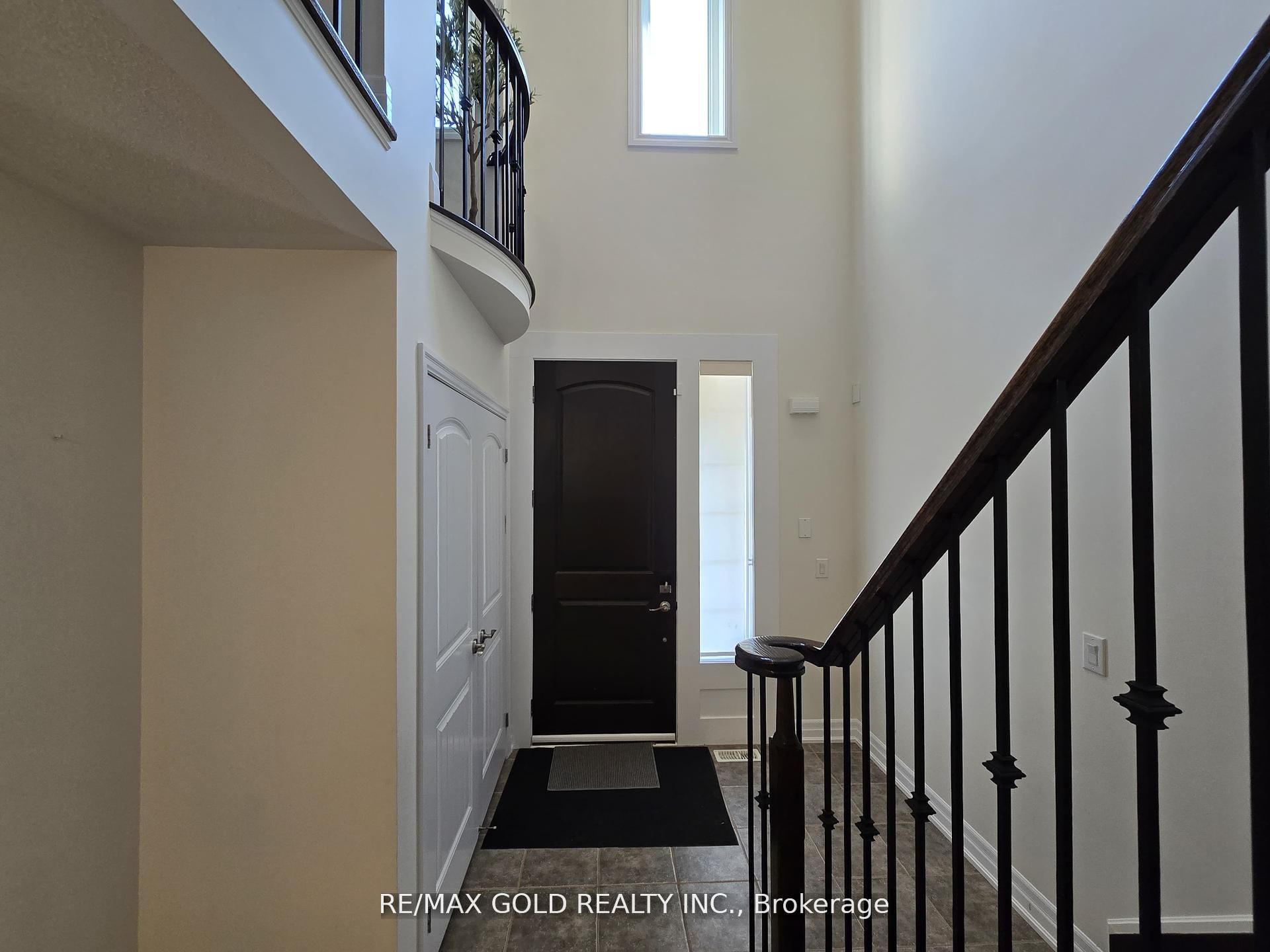 87 Scott Boulevard