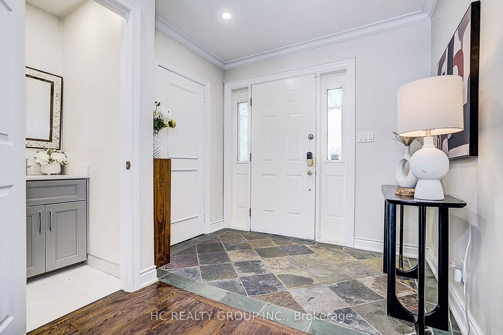 Photo of 19 Lower Links Road, Toronto, ON M2P 1H5 (MLS # C13808274)