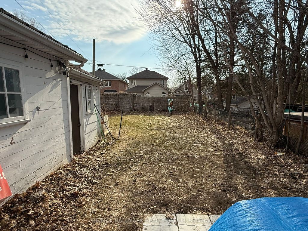 Photo of 538 Broadhead Avenue, Westboro - Hampton Park, ON K1Z 5S1 (MLS # X12979946)