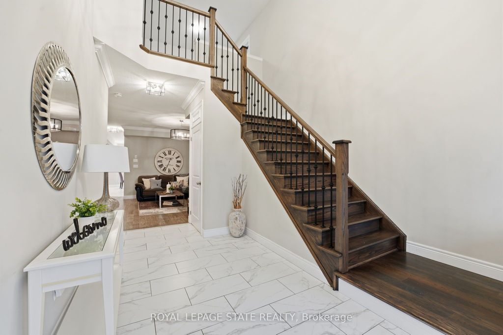 Photo of 29 Roselawn Avenue, Hamilton, ON L9G 0H9 (MLS # X12825560)