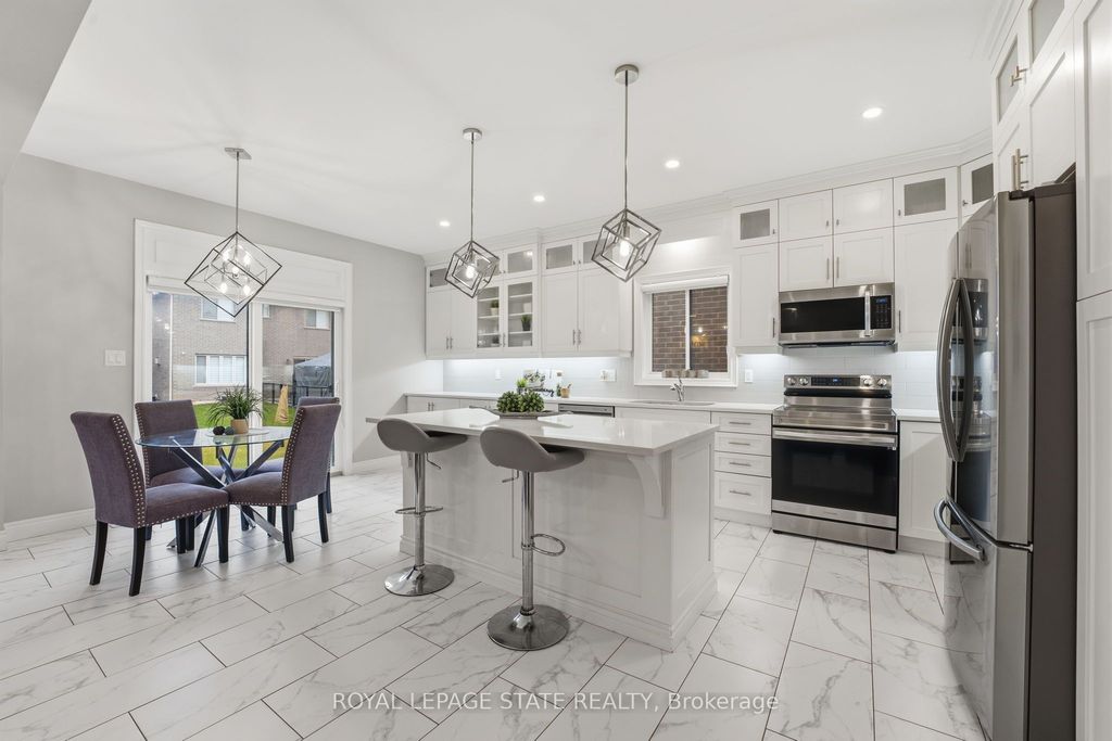 Photo of 29 Roselawn Avenue, Hamilton, ON L9G 0H9 (MLS # X12825560)