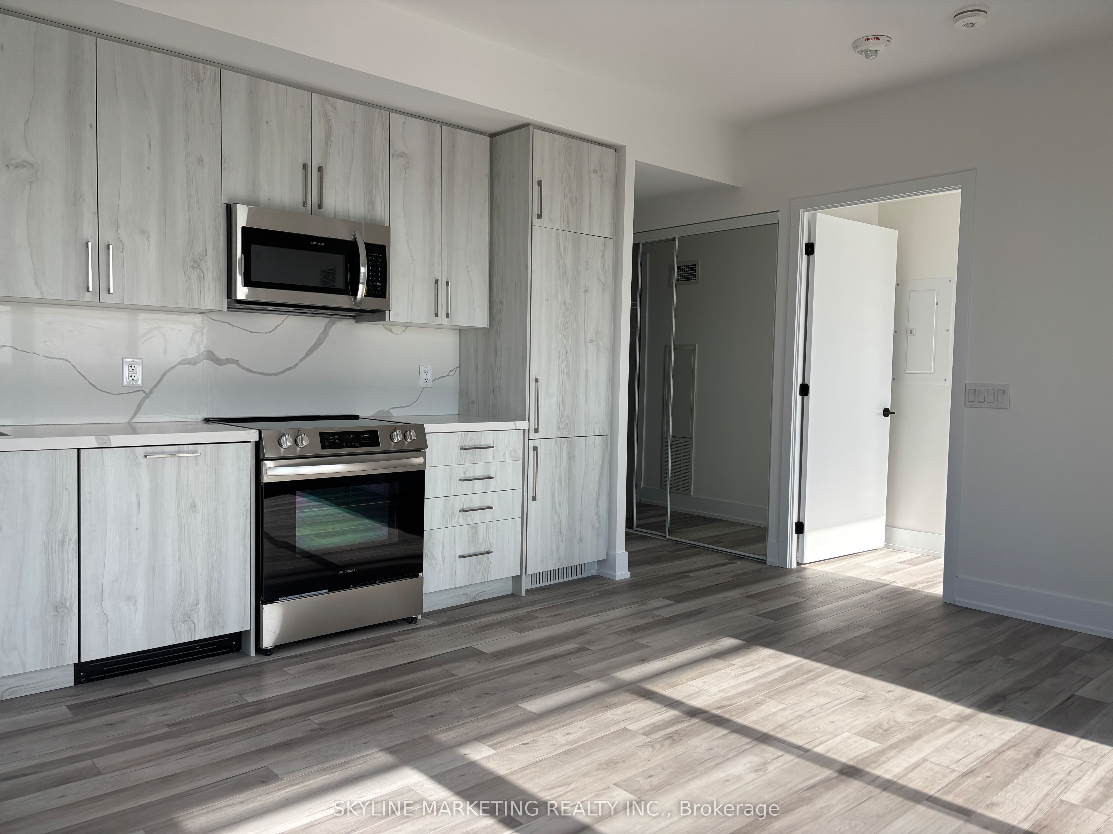 2450 Old Bronte Road 445