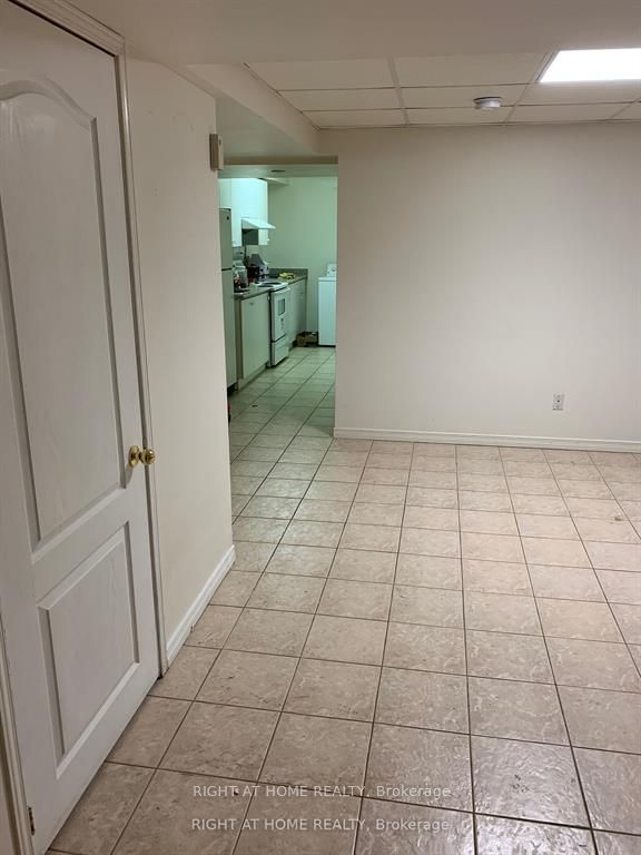 7482 Magistrate (Bsmt) Terrace