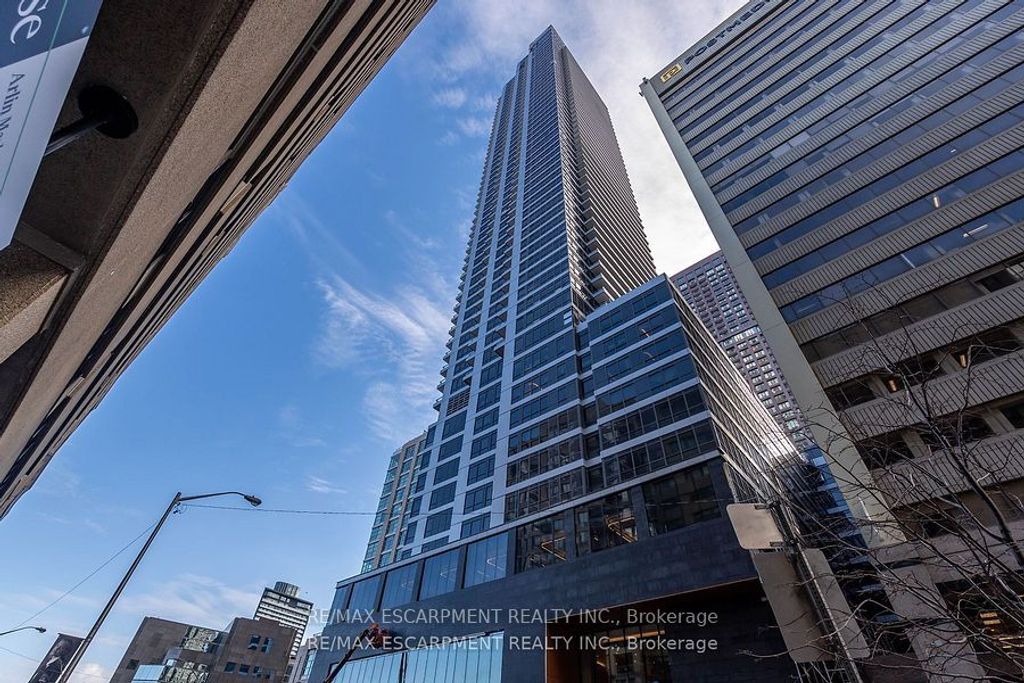 Photo of 395 Bloor Street E #2201, Toronto, ON N4W 0B4 (MLS # C12401223)