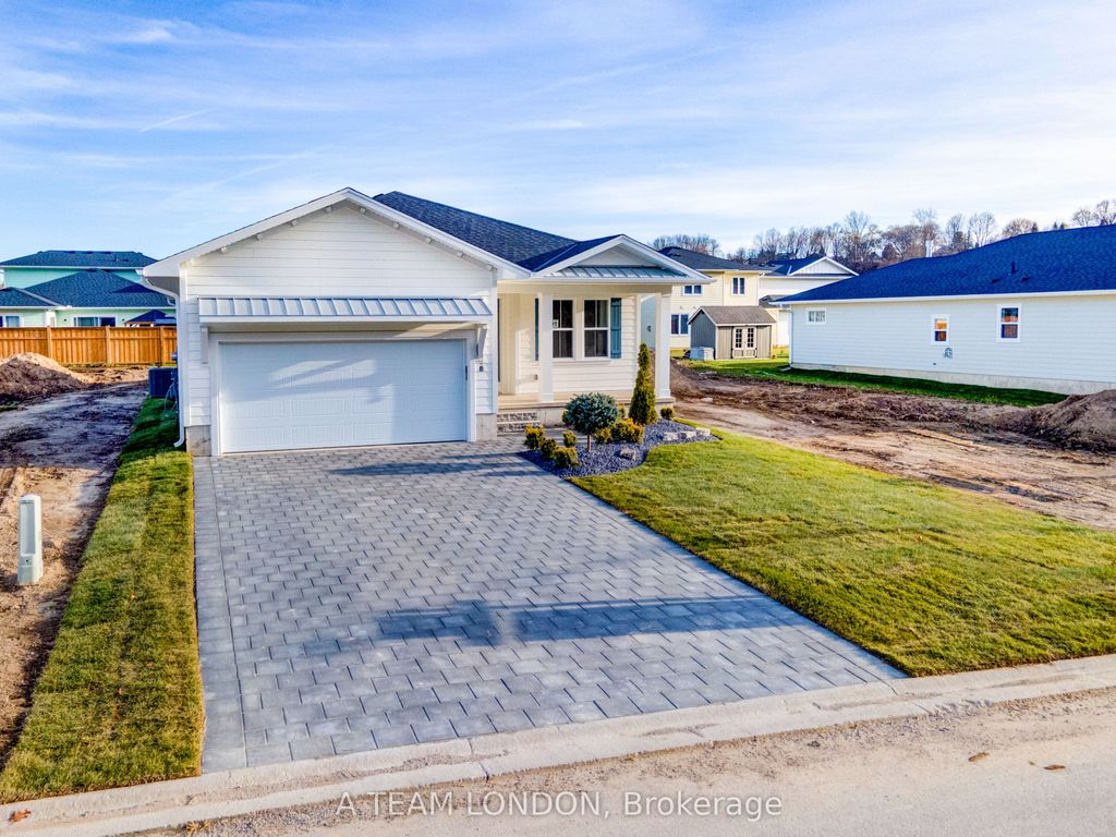 Photo of 91 The Promenade N/A, Central Elgin, ON N5L 1C5 (MLS # X12511910)