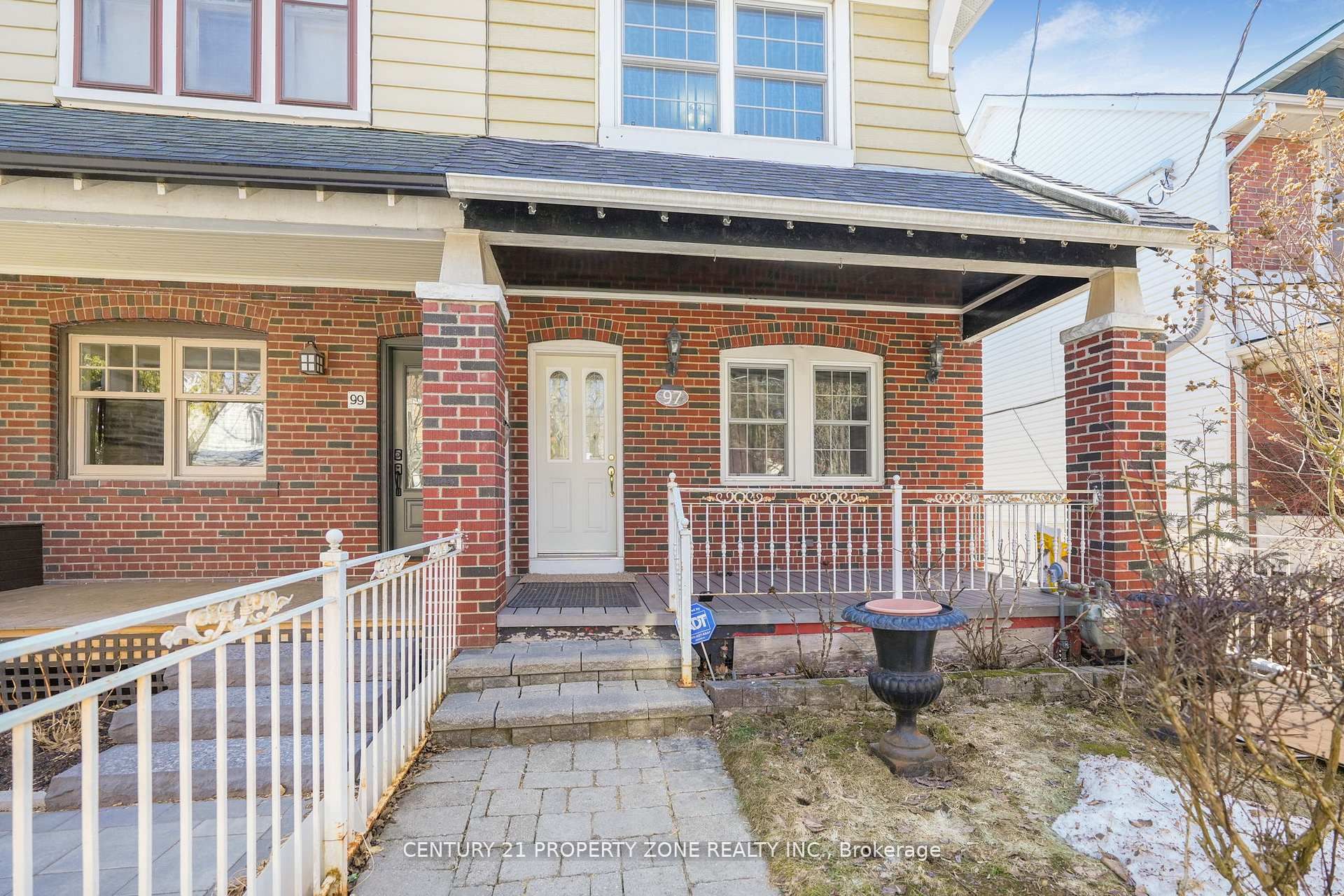 97 SPARKHALL Avenue